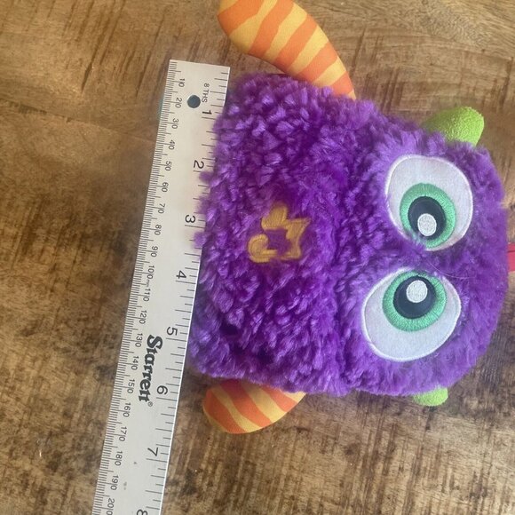 Fisher Price Giggles n Growls PURPLE MONSTER Plush Baby Toy Music Sounds 6" 2016 - Picture 7 of 7